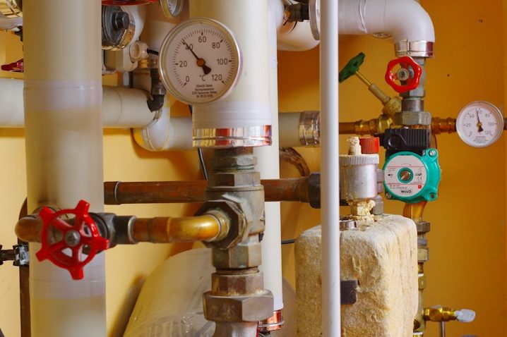 Heizlastberechnung nach DIN EN 12831 für Wohngebäude – Grundlage für effiziente Heizungsplanung